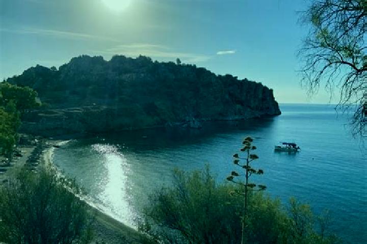 Escorts Asini, Greece — Local Companions