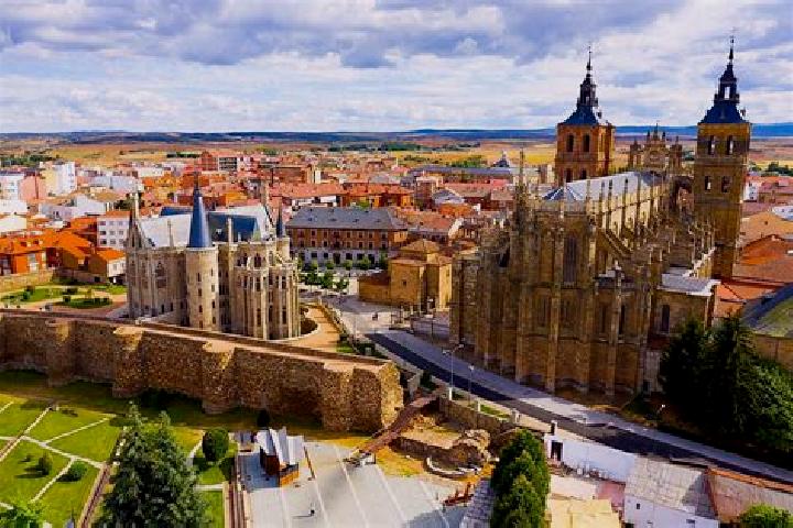 Escorts Astorga, Spain — Local Companions