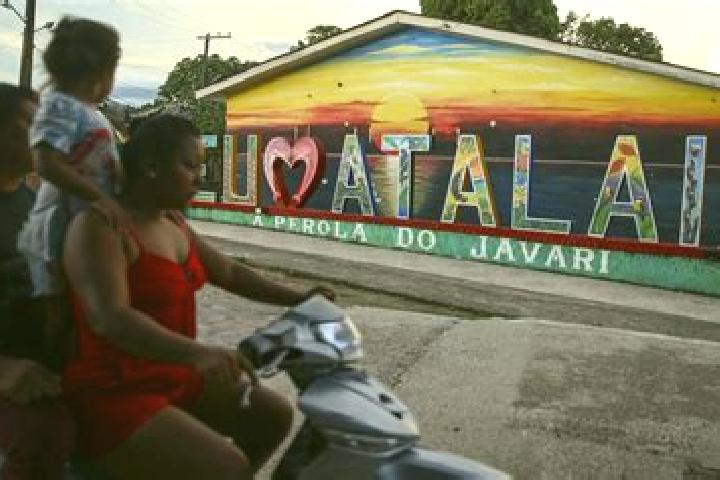 Escorts Atalaia do Norte, Brazil — Local Companions