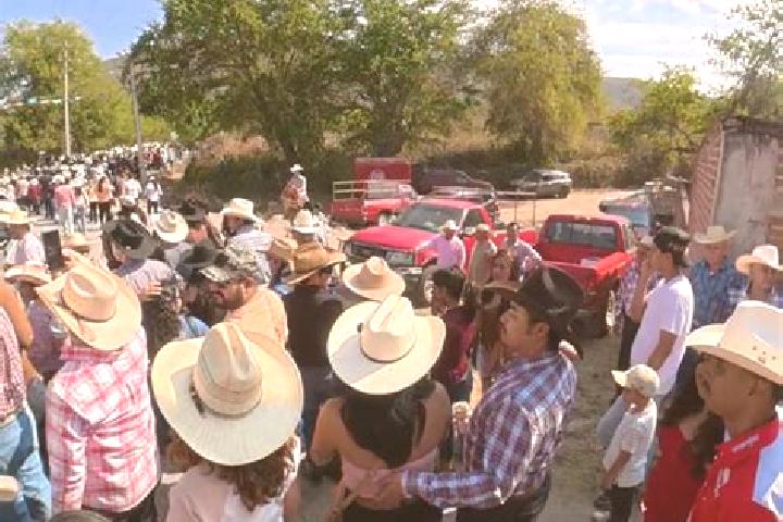 Escorts Atetetla, Mexico — Local Companions
