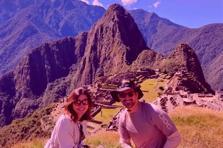 Escorts Atico, Peru — Local Companions