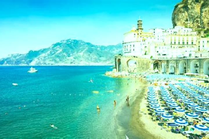 Escorts Atrani, Italy — Local Companions