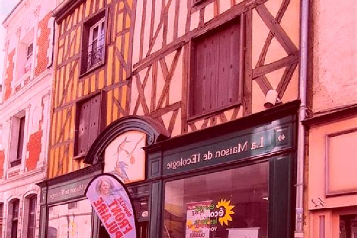 Escorts Augy, France — Local Companions