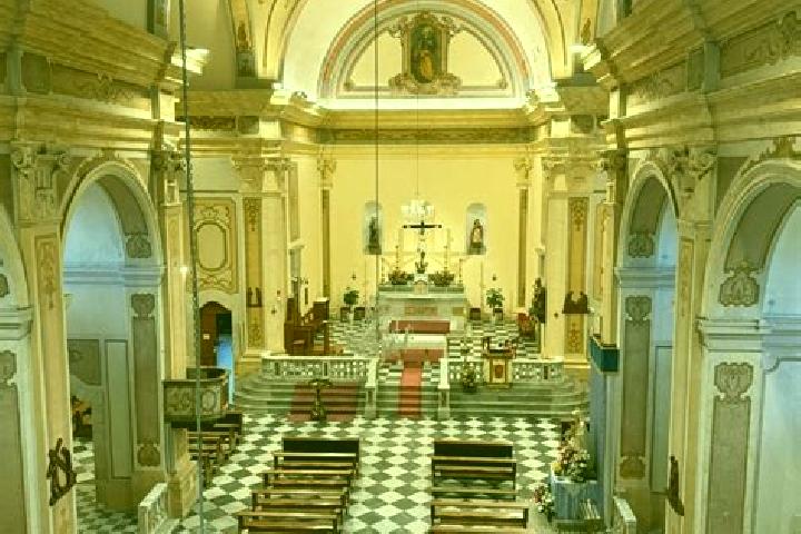 Escorts Avegno Chiesa, Italy — Local Companions