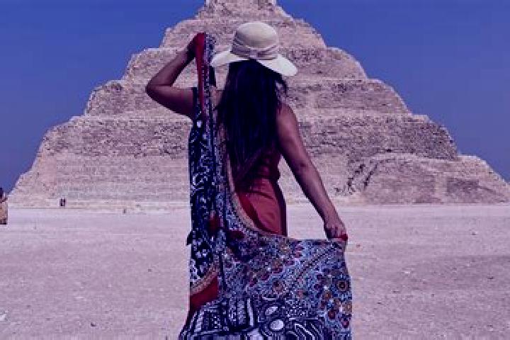 Escorts Awlad Saqr, Egypt — Local Companions