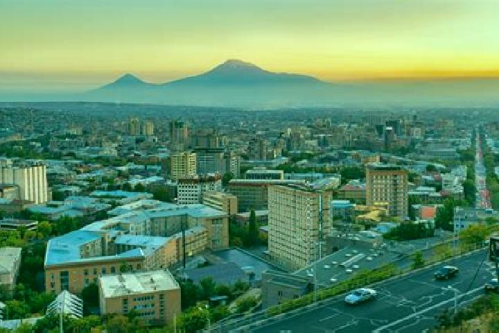 Escorts Azatan, Armenia — Local Companions