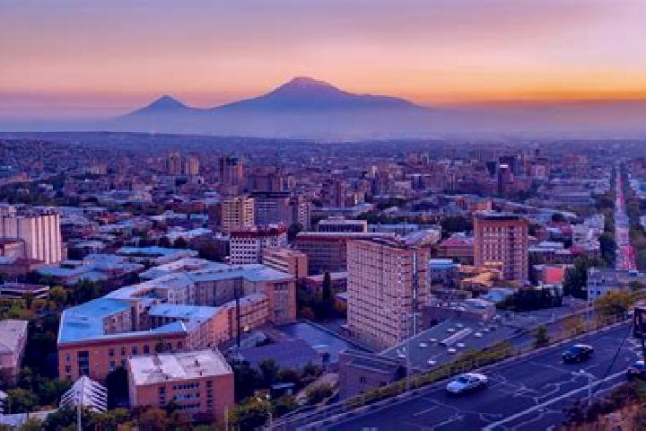 Escorts Azatashen, Armenia — Local Companions