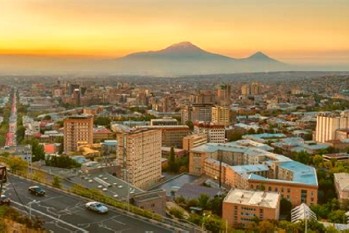 Escorts Azatavan, Armenia — Local Companions