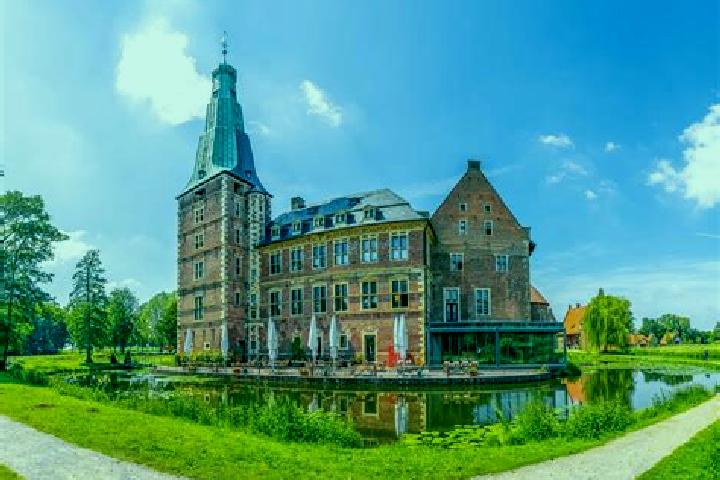 Escorts Bad Meinberg, Germany — Local Companions