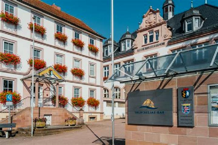 Escorts Bad Salzschlirf, Germany — Local Companions