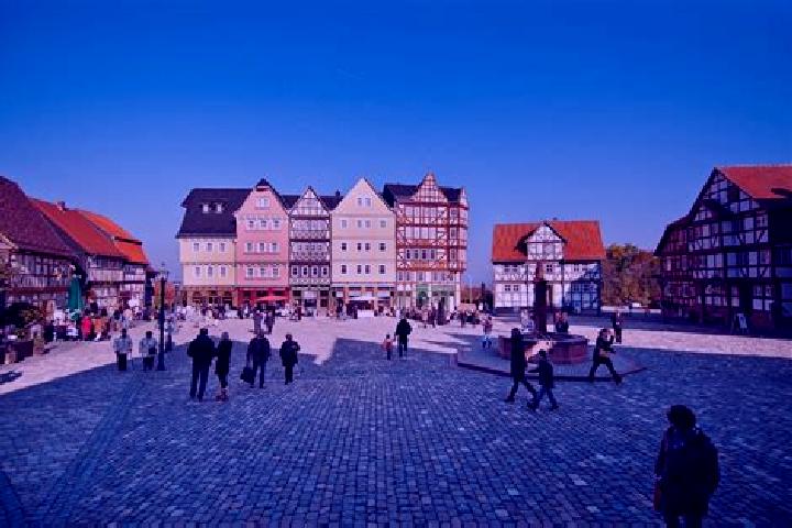 Escorts Bad Soden am Taunus, Germany — Local Companions
