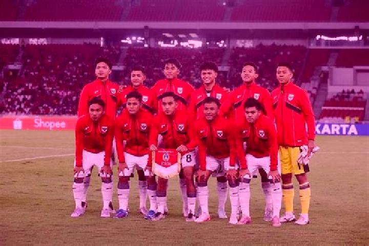 Escorts Bagan Besar, Indonesia — Local Companions