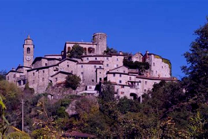 Escorts Bagnone, Italy — Local Companions