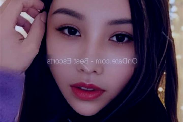 Escorts Bailuo, China — Local Companions