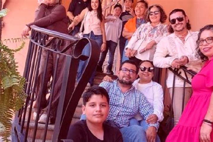 Escorts Balderrama, Mexico — Local Companions