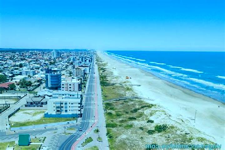 Escorts Balneario Rincao, Brazil — Local Companions