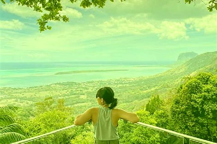 Escorts Bambous, Mauritius — Local Companions