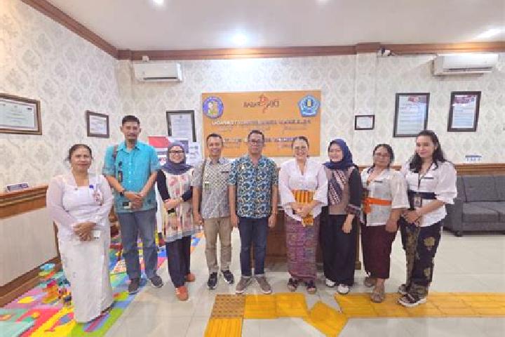 Escorts Banjar Karangsuung Kaja, Indonesia — Local Companions