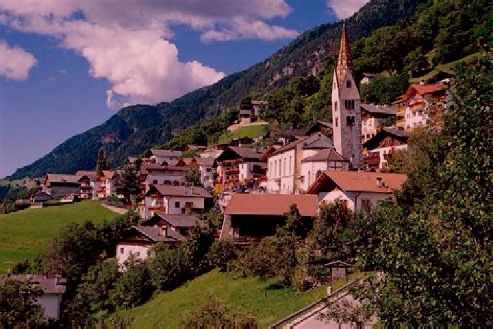 Escorts Barbiano - Barbian, Italy — Local Companions