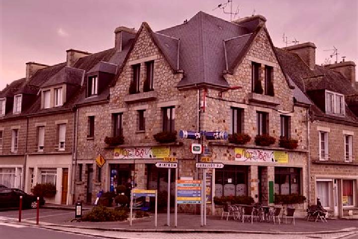 Escorts Barenton, France — Local Companions