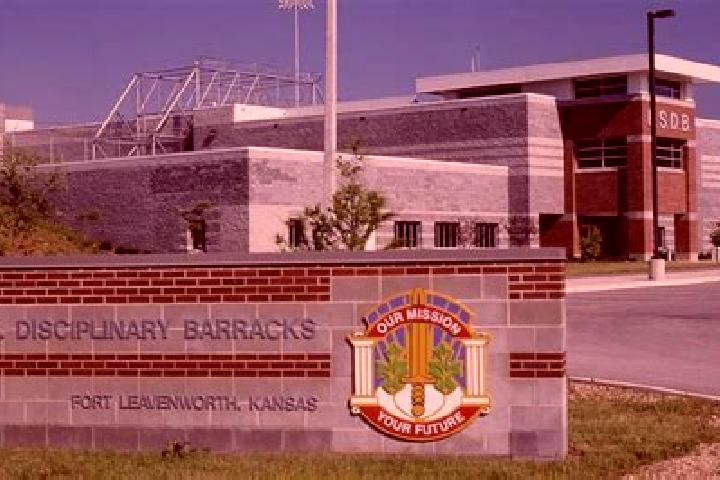 Escorts Barracks Row, United States — Local Companions