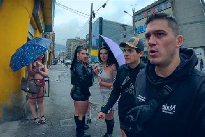 Escorts Barrio Bordo Nuevo, Mexico — Local Companions