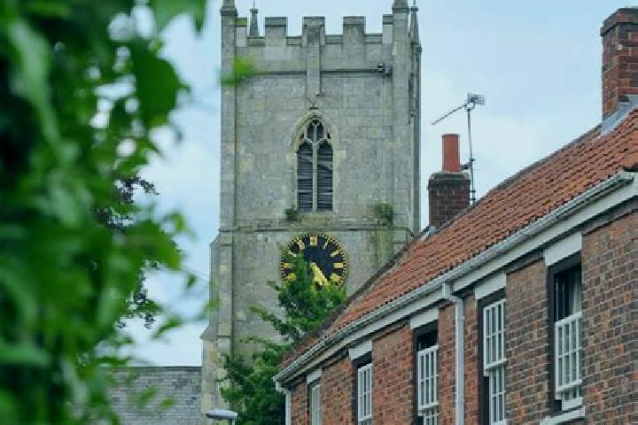 Escorts Barrow upon Humber, United Kingdom — Local Companions