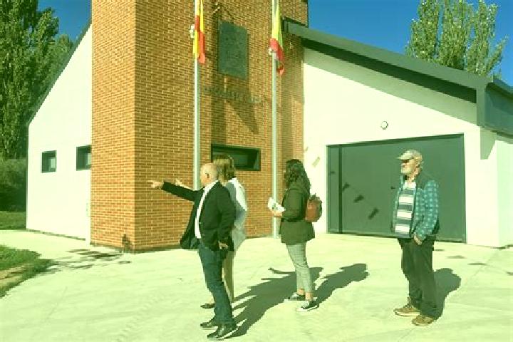 Escorts Bascones de Ojeda, Spain — Local Companions