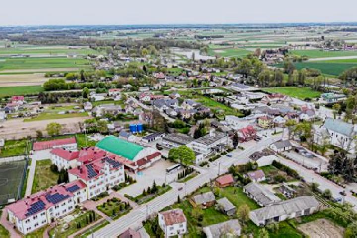 Escorts Batorz, Poland — Local Companions