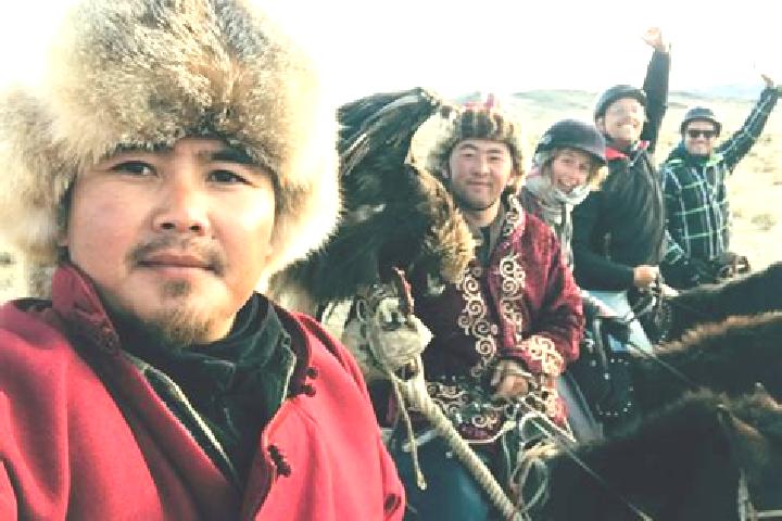 Escorts Bayanhoshuu, Mongolia — Local Companions