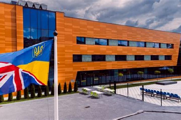 Escorts Bazanowice, Poland — Local Companions