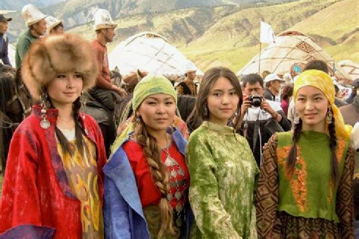 Escorts Bazar-Korgon, Kyrgyzstan — Local Companions