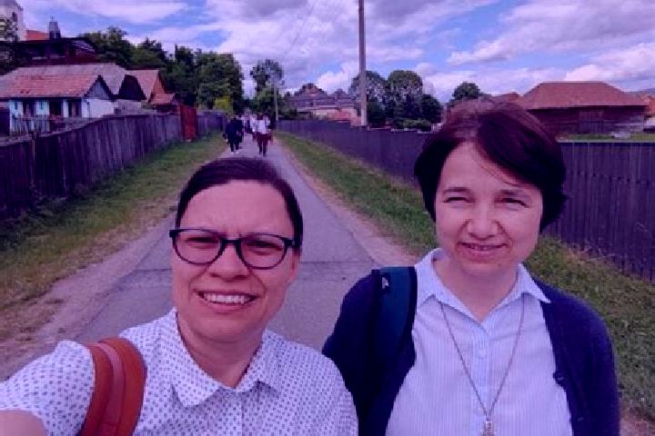 Escorts Bechinesti, Romania — Local Companions