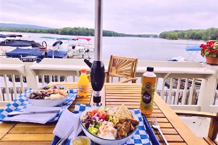 Escorts Beech Mountain Lakes, United States — Local Companions