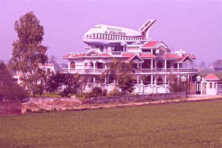 Escorts Begowal, India — Local Companions