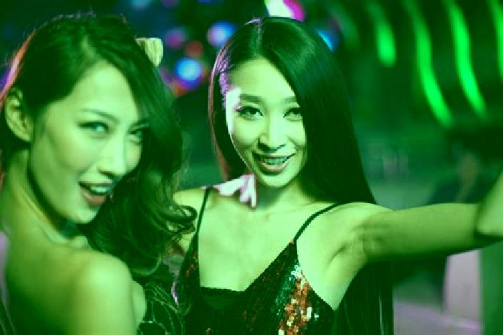 Escorts Beiling, China — Local Companions