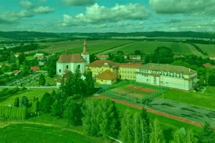 Escorts Belotin, Czech Republic — Local Companions