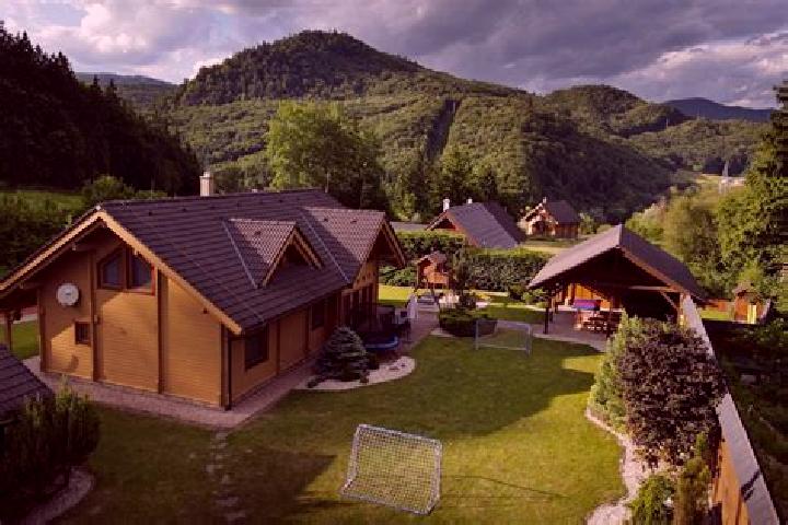 Escorts Belusa, Slovakia — Local Companions