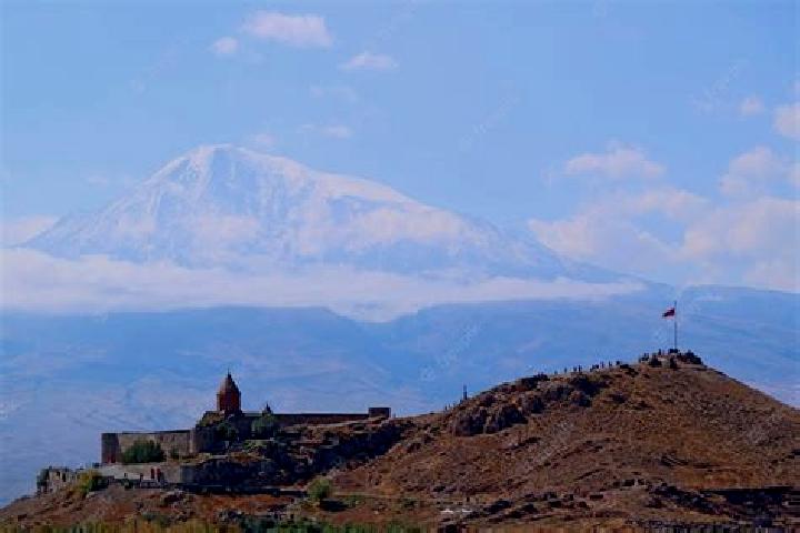 Escorts Berdik, Armenia — Local Companions