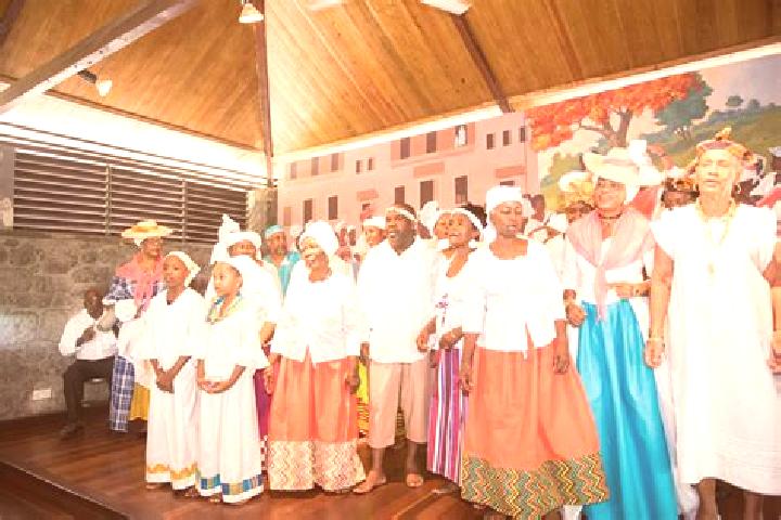 Escorts Berekua, Dominica — Local Companions
