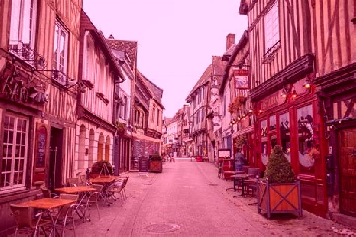 Escorts Bernay, France — Local Companions