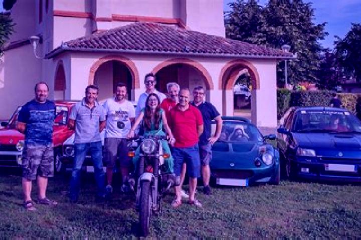 Escorts Bessens, France — Local Companions