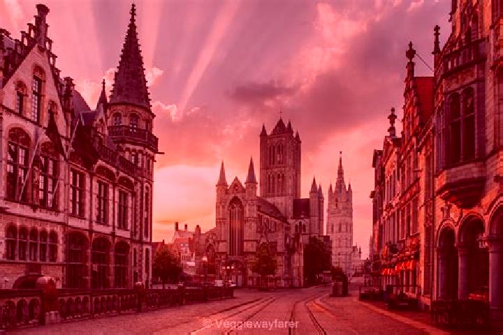 Escorts Bievre, Belgium — Local Companions