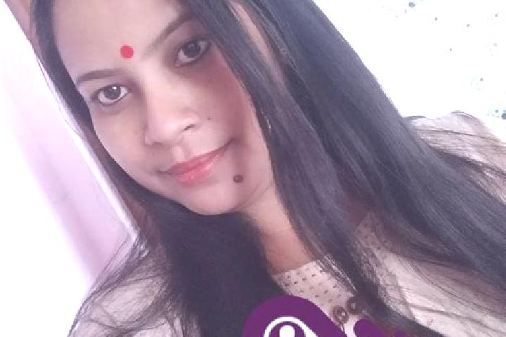 Escorts Bijni, India — Local Companions
