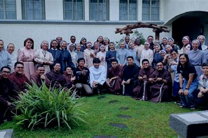 Escorts Binodegahan, Philippines — Local Companions
