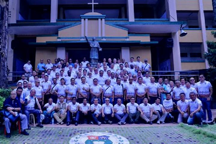 Escorts Binucayan, Philippines — Local Companions