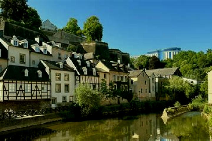 Escorts Bissen, Luxembourg — Local Companions
