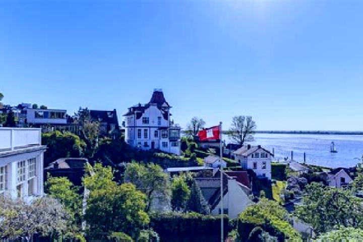 Escorts Blankenese, Germany — Local Companions