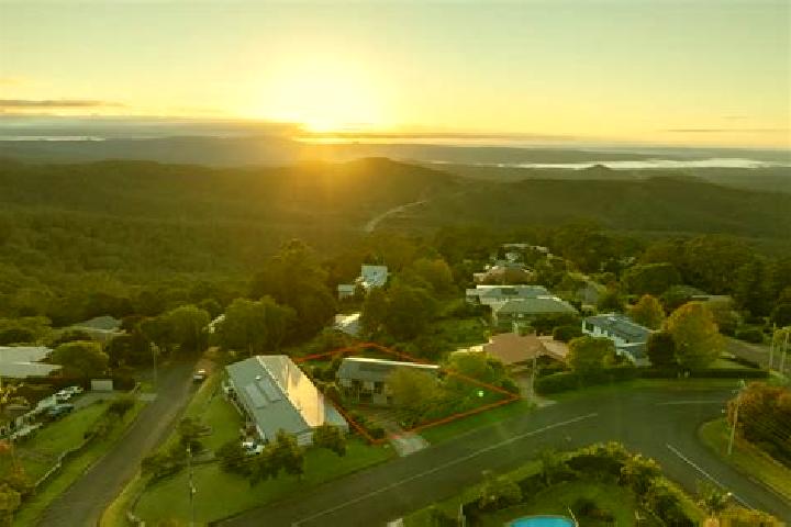 Escorts Blue Mountain Heights, Australia — Local Companions