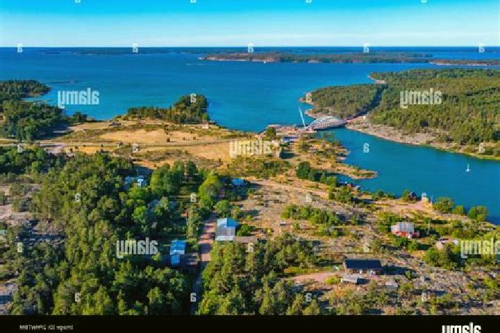 Escorts Bomarsund, Aland Islands — Local Companions